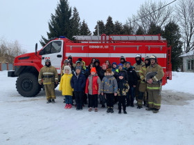 Дети узнали о профессии пожарного.